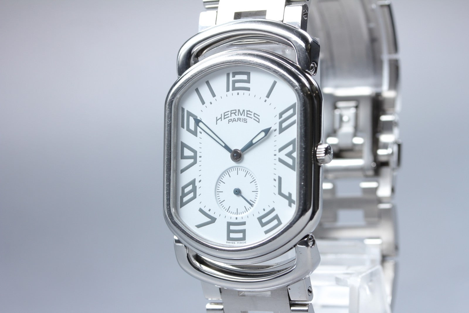 [Exc+5 Box] HERMES Rally RA1.810 White Dial Silver 31mm Quartz Men's Watch