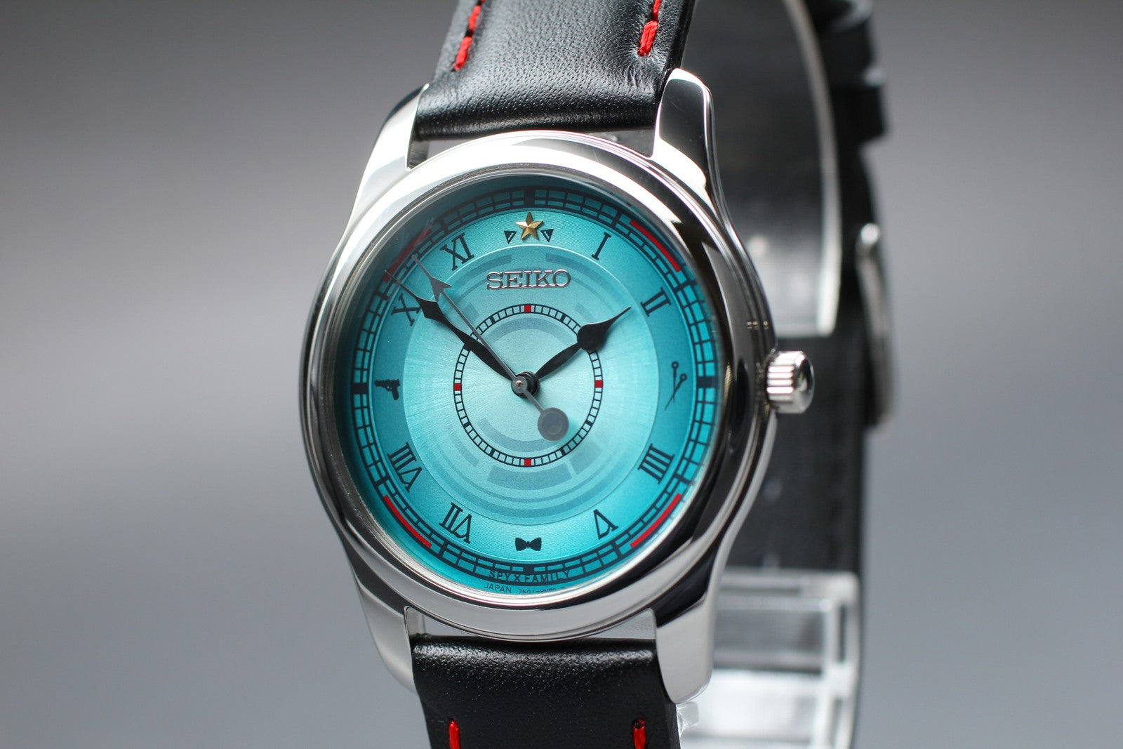 MINT*Box SEIKO SPY×FAMILY 7N01-HDX0 Blue Dial Men's Quartz Watch 35mm From JAPAN