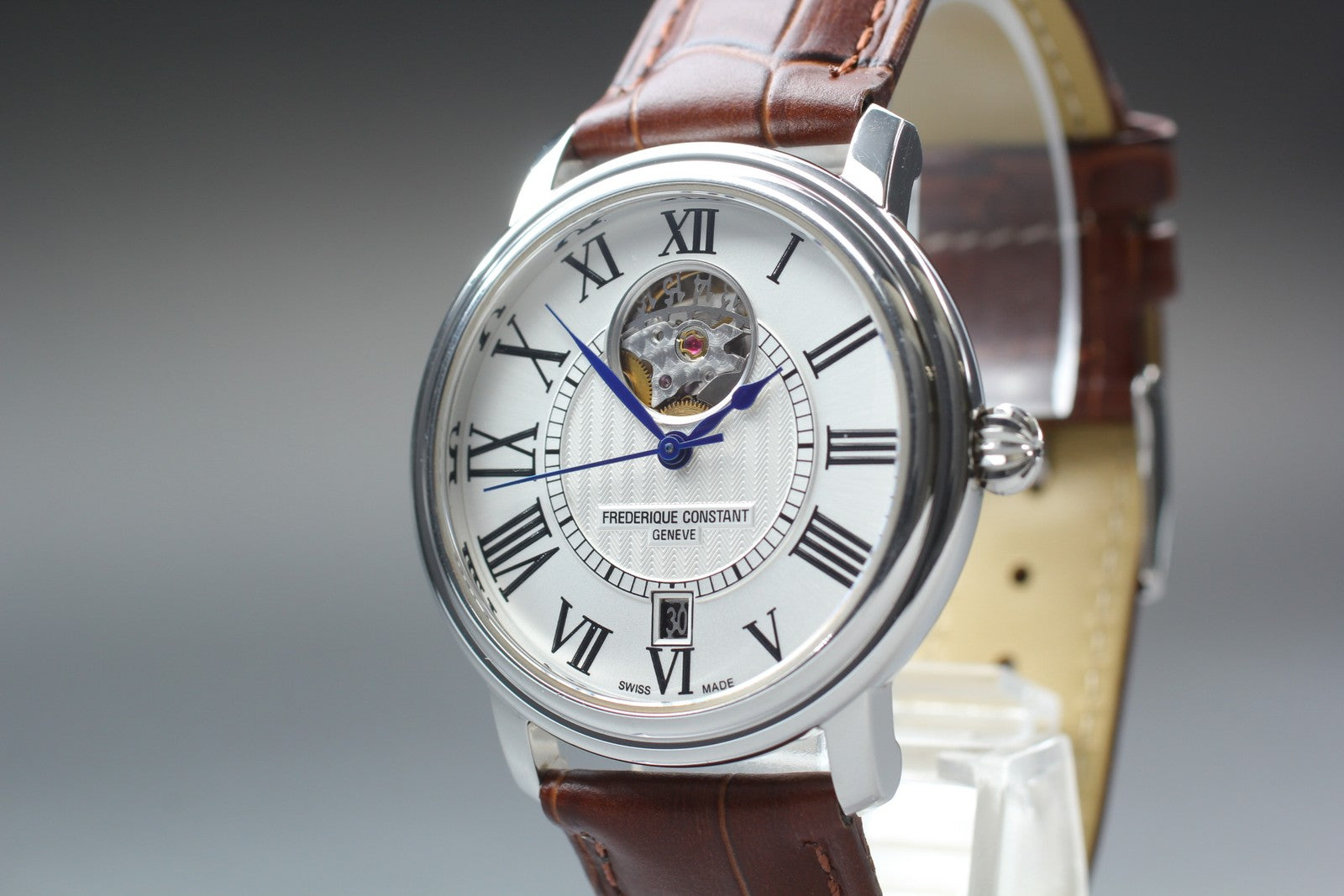 [Exc+5 Box] Frederique Classics Heart Beat FC-303/315X3P6 37mm AT Men's Watch