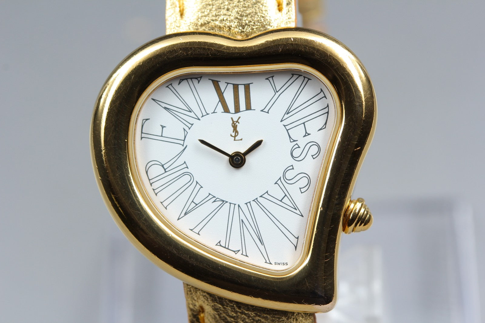 Yves Saint Laurent Heart Gold White Dial 31mm Women's Watch Quartz [w/Box]