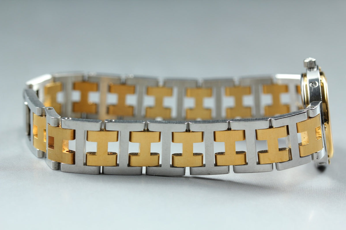 HERMES Clipper White Dial Gold Bracelet 24mm Woman's Quartz Watch Vintage