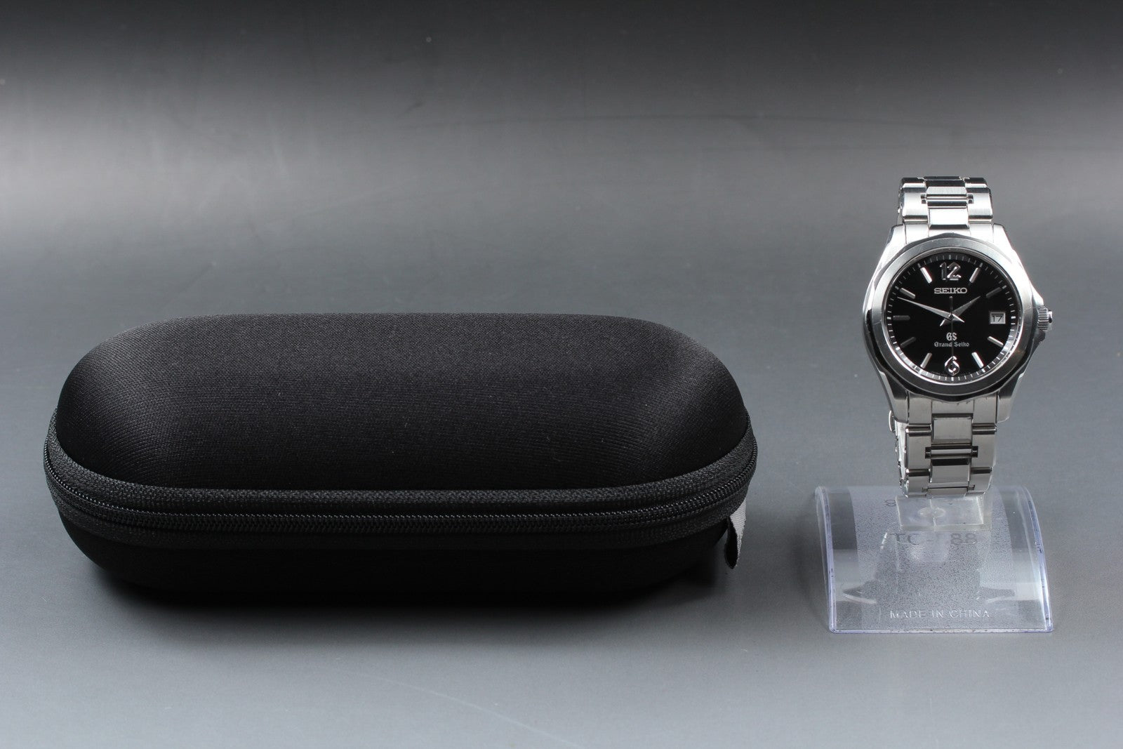 Grand Seiko GS 9F62-0A60 SBGX035 Black Dial 37mm Quartz Men's Watch JAPAN