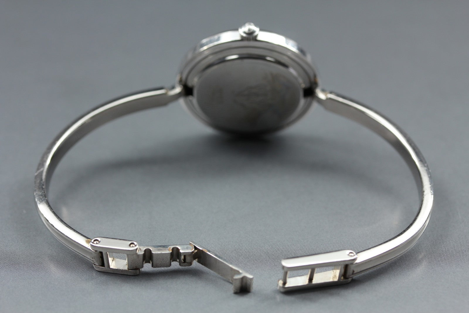 Vintage Gucci Change Bezel 11/12.2 Silver White Dial Women's Qz Watch [15.25cm]