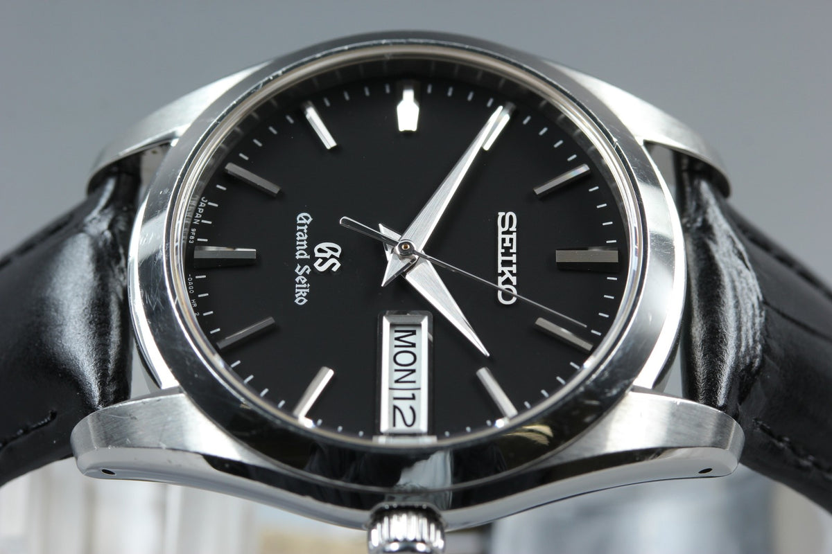 New Batt SEIKO Grand Seiko 9F83-0AH0 Quartz Black Day/Date Men's Watch 36mm JP