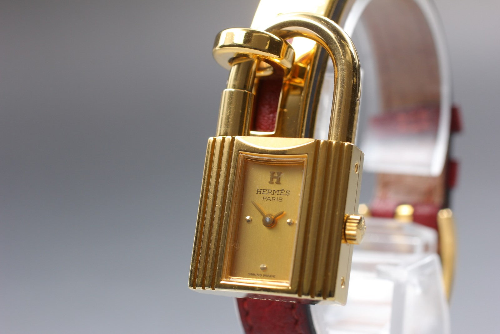 Vintage [Exc+5 Box] HERMES Kelly Watch Gold Red "U" Woman's Quartz Watch JAPAN