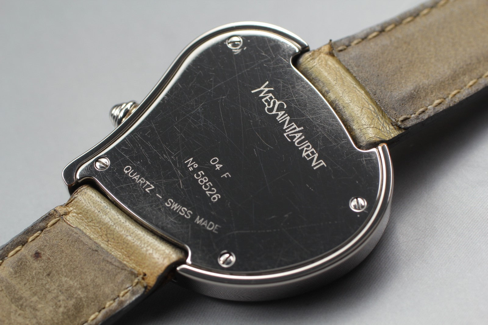 [Exc+5] Yves Saint Laurent Heart Silver 31mm Women's Watch Quartz From JAPAN