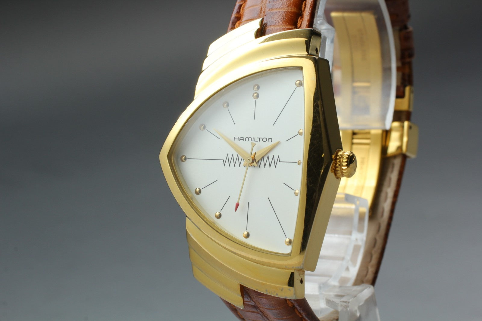 New Batt Hamilton Ventura H243010 Quartz White Dial Women's Watch 32mm JAPAN Box