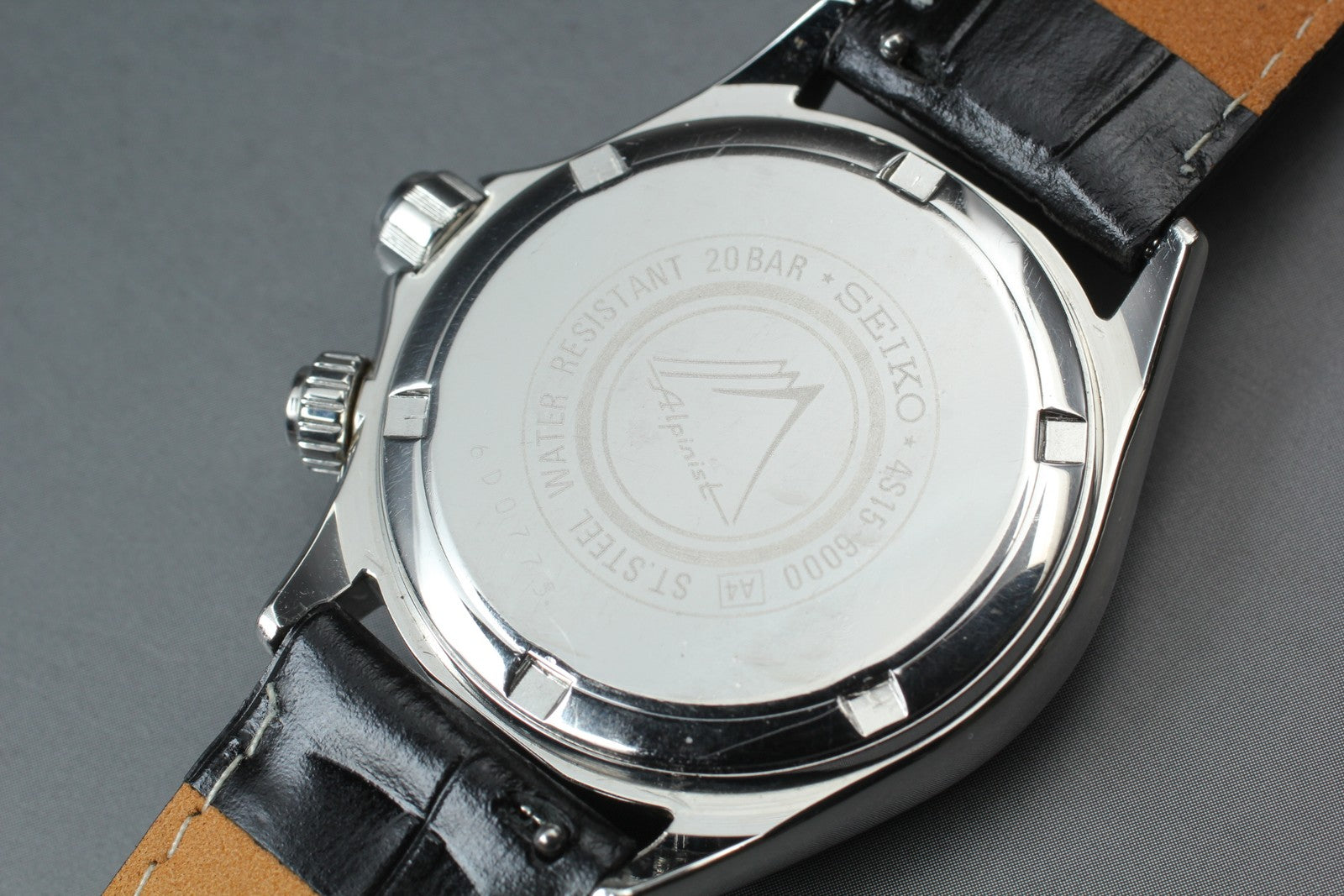 [Overhauled] SEIKO Red Alpinist 4S15-6000 SCVF007 Ivory Automatic Men's Watch