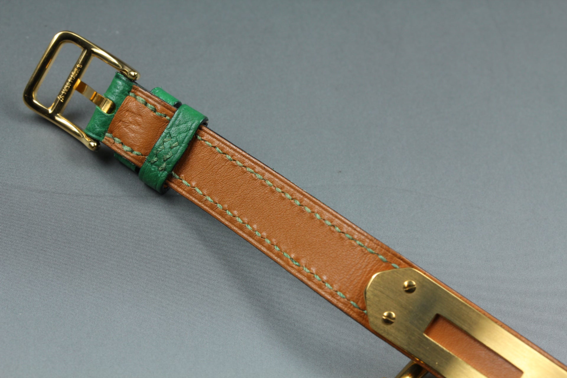 Vintage HERMES Kelly Watch Gold Dial Green "Y" 20mm Woman's Watch Quartz [w/Box]