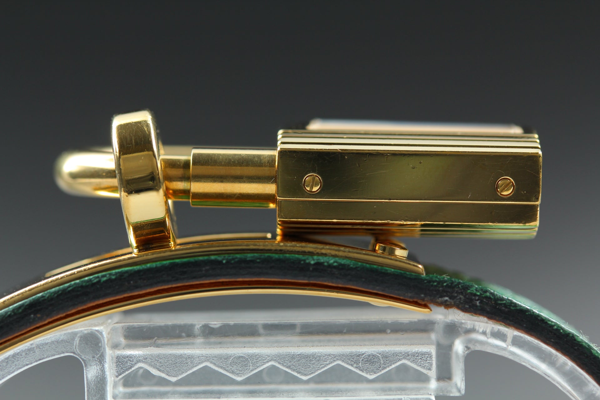 Vintage HERMES Kelly Watch Gold Dial Green "Y" 20mm Woman's Watch Quartz [w/Box]