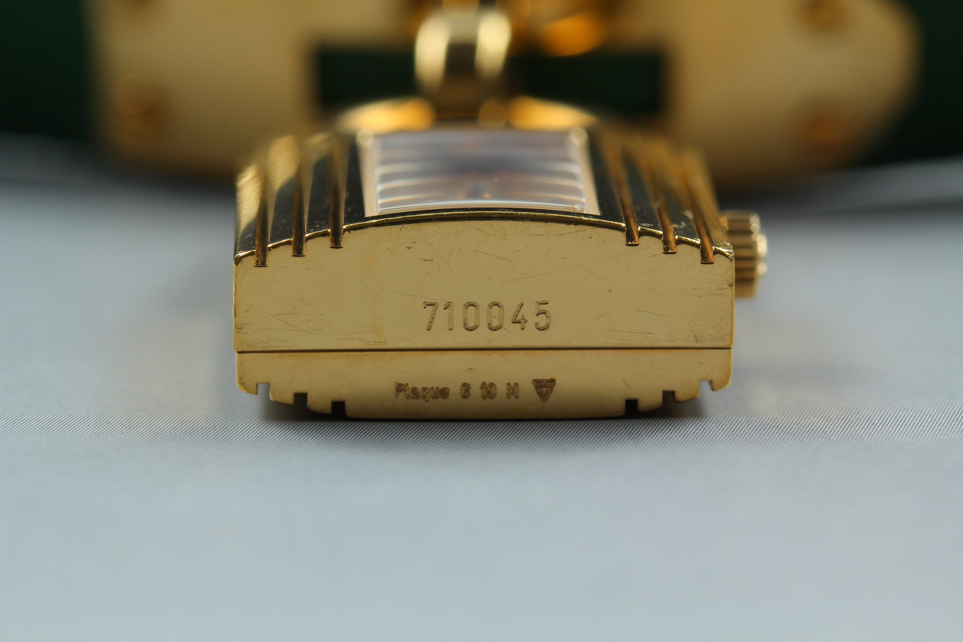 Vintage HERMES Kelly Watch Gold Dial Green "Y" 20mm Woman's Watch Quartz [w/Box]