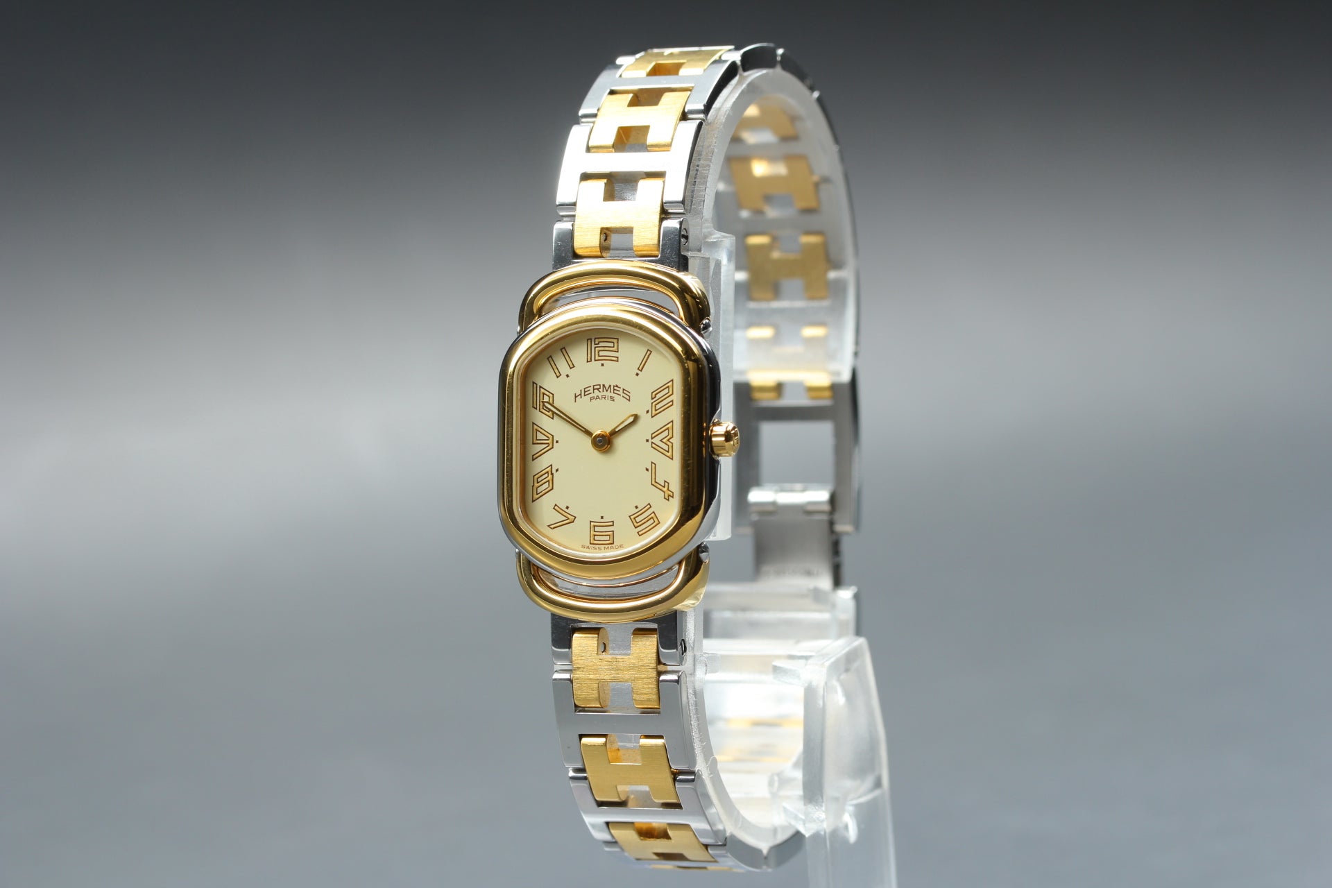 New Batt Vintage HERMES Rally RA1.240 Quartz Gold Dial Women's Watch 20mm JP Box