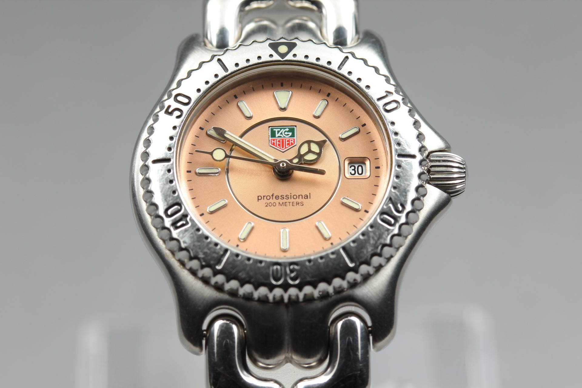 Vintage TAG HEUER SEL WG131D Quartz Pink Dial Women's Watch 28mm JAPAN Box