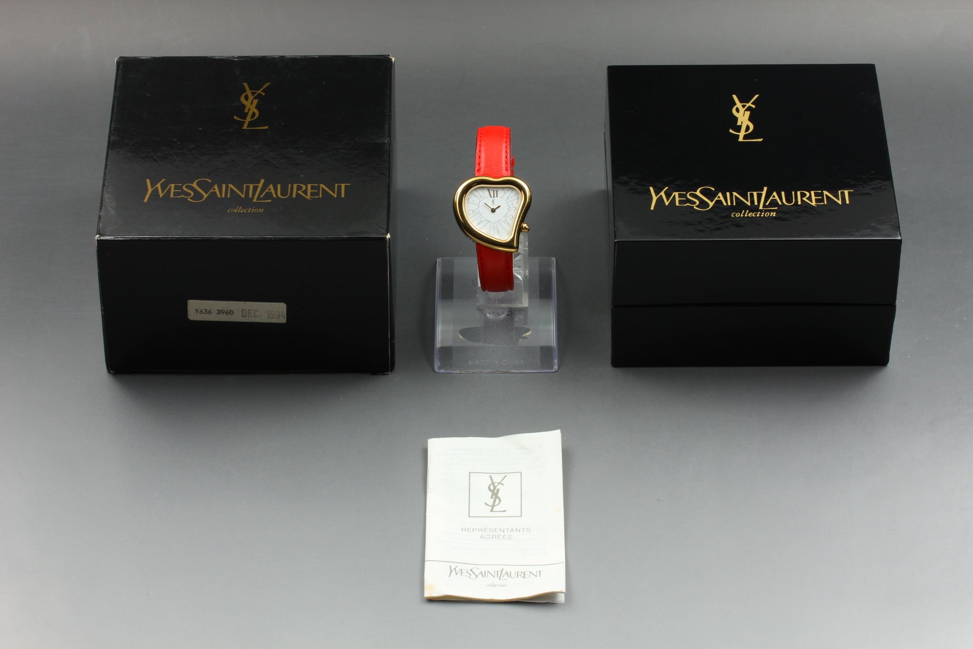 Yves Saint Laurent Heart Red Leather Gold 31mm Women's Watch Quartz [w/Box]