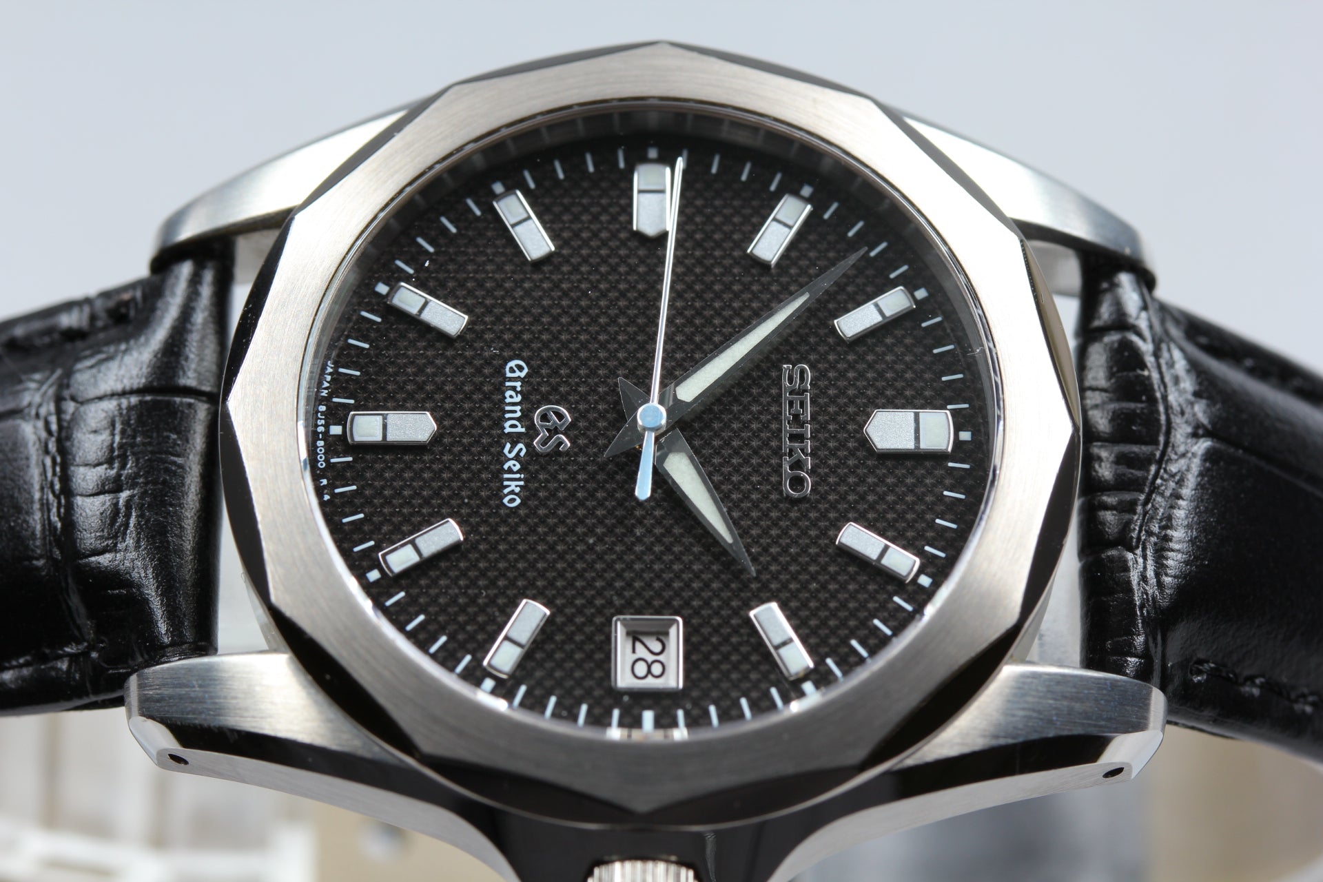 New Batt SEIKO Grand Seiko GS 8J56-8000 Quartz Black Men's Watch 36mm JAPAN