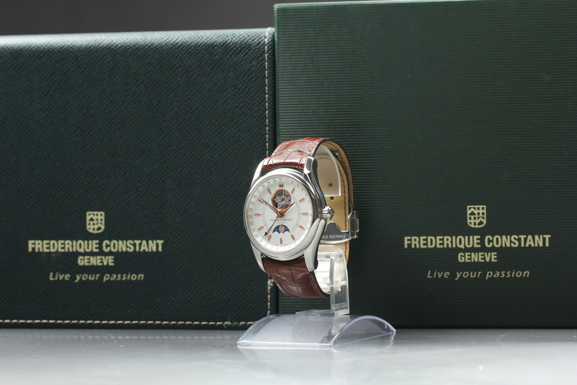 FREDERIQUE CONSTANT Classic Heartbeat FC-330/335X6B4/6 Automatic Mens 42mm Watch