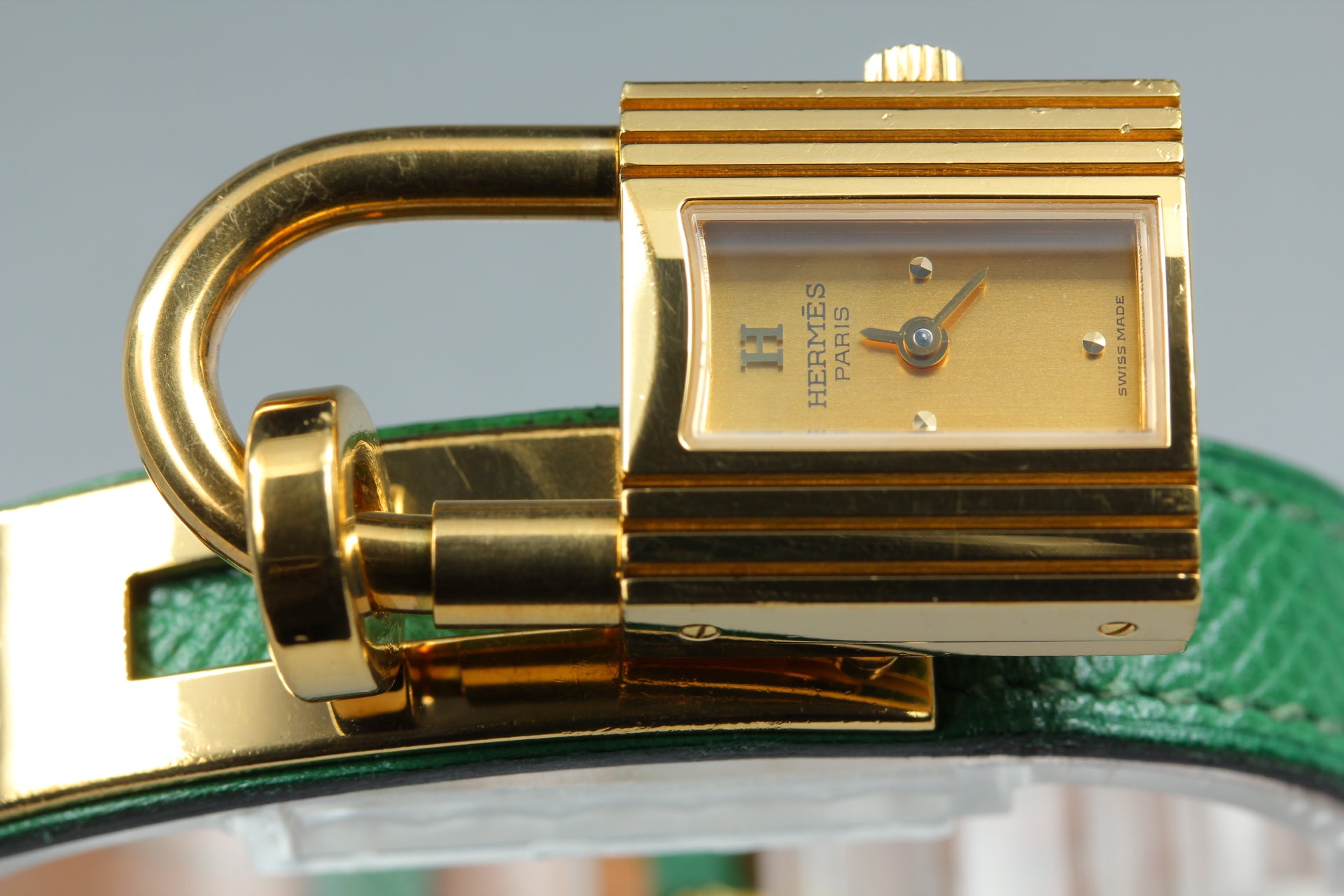 Vintage HERMES Kelly Watch Gold Dial Green "Y" 20mm Woman's Watch Quartz [w/Box]