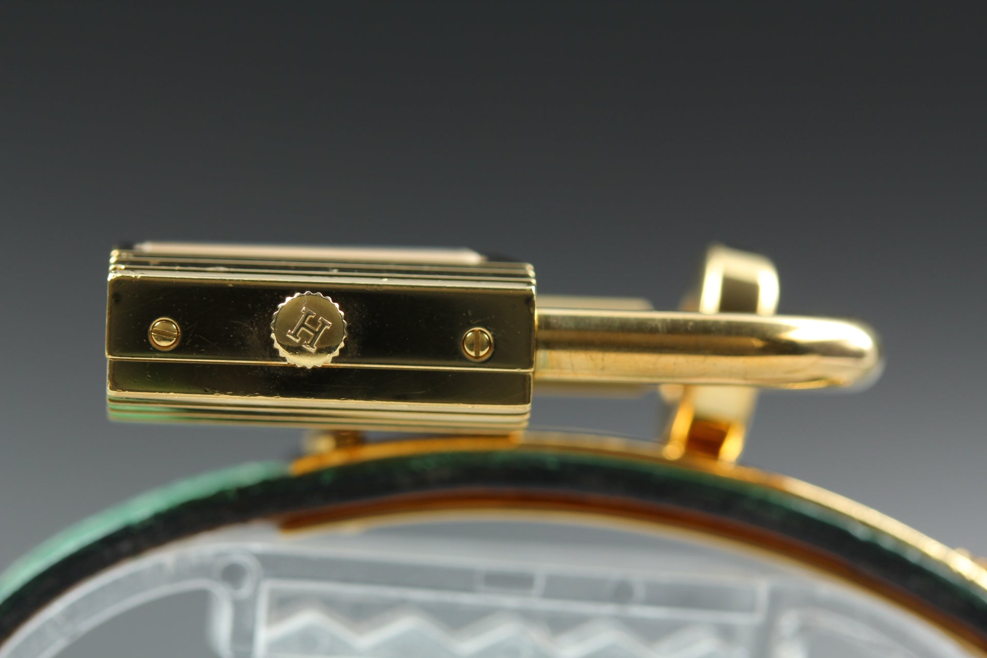 Vintage HERMES Kelly Watch Gold Dial Green "Y" 20mm Woman's Watch Quartz [w/Box]