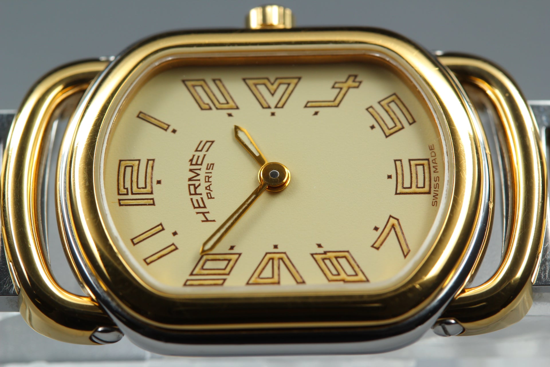New Batt Vintage HERMES Rally RA1.240 Quartz Gold Dial Women's Watch 20mm JP Box