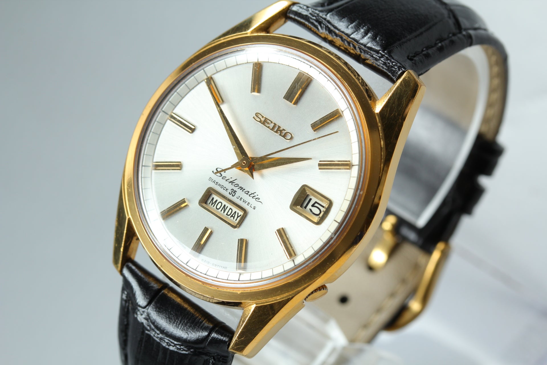 Vintage SEIKO Seikomatic Weekdater 6218-8971 Automatic Men's Watch 37mm JAPAN
